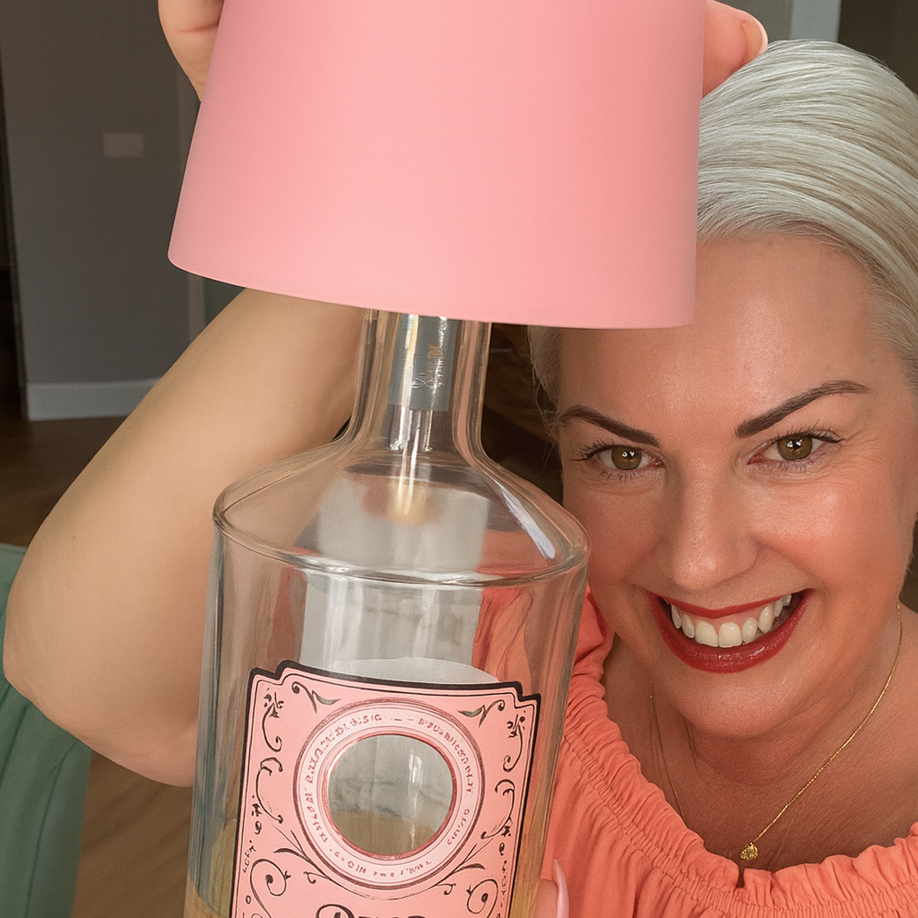 Lampe VĒRA – Lampe sans fil pour bouteilles